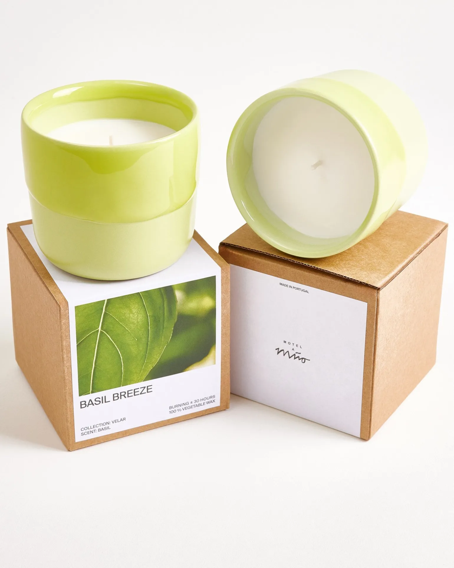 Velar - scented candle "Basil Breeze" lime
